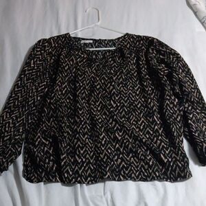 Womens Black and Beige Patterned Long-Sleeve Top